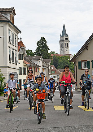 Auch beim 17. slowUp Bodensee machen Autos wieder die Strasse frei für muskelbetriebene Räder und Rollen. Fot: Thurgau Tourismus