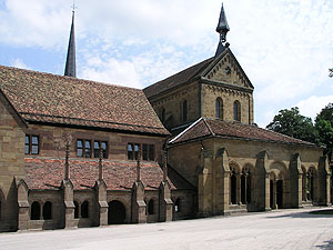 Kloster Maulbronn, Klosterkirche mit Paradies. Foto: kulturer.be