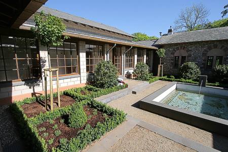 Römermuseum Saalburg: Angelegter Innenhof des Prätoriums