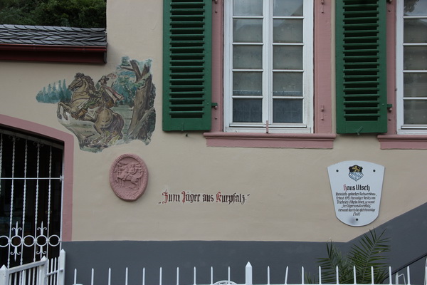 In Bacharach gilt der Forstmeister Friedrich Wilhelm Utsch als "Jäger aus Kurpfalz". Das aber ist doch wohl eher Kuradministrator Johann Casimir.