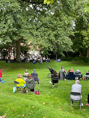 Sommerkonzert im Seepferdgarten